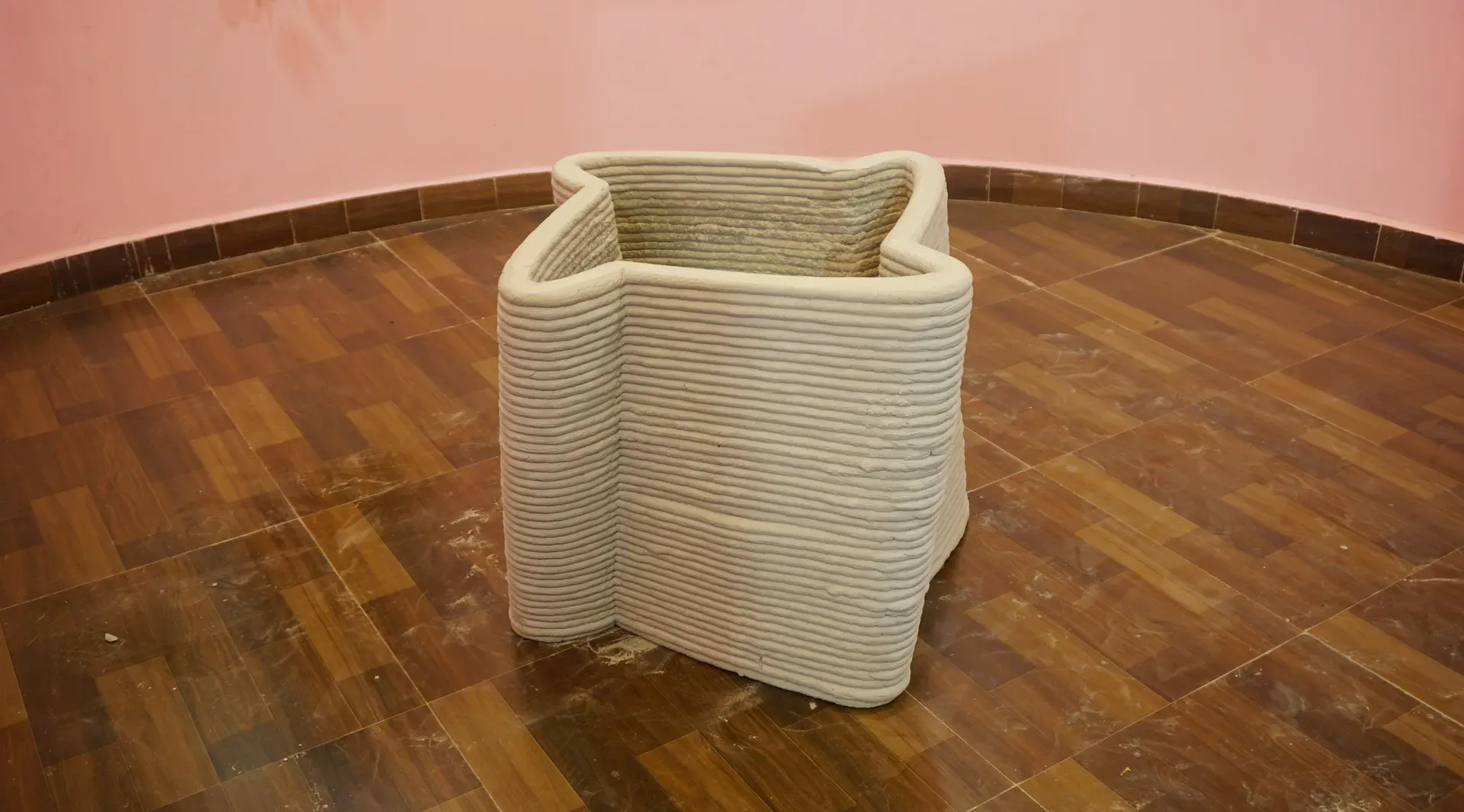 Star-Shaped Ribbed Planter